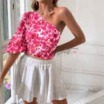 One shoulder floral blouse - Image 2