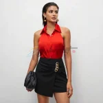 Plain buttoned sleeveless blouse - Image 4