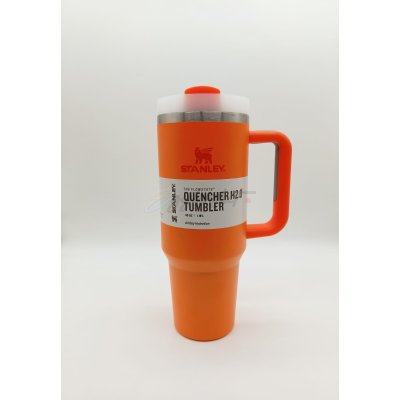 Stanley Quencher Tumbler Cup Tigerlily Plum