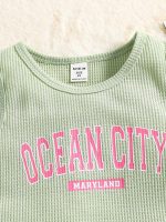 SHEIN Kids Flare Pants Hoodie Set - Image 5