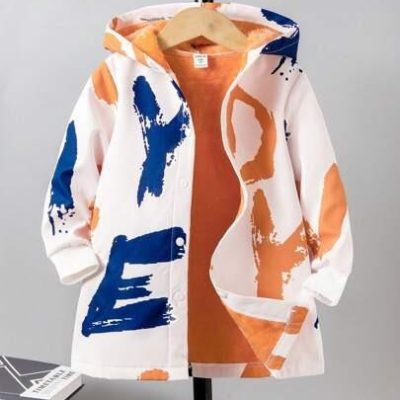 SHEIN Kids Graphic Print Jacket