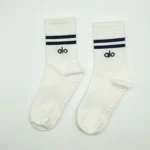 Alo yoga Throwback Sock Half-Crew - Image 2